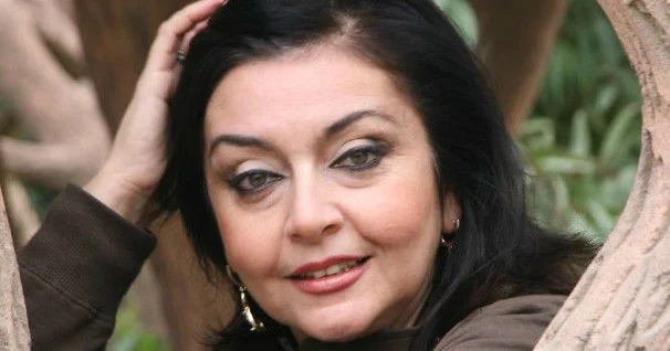 Bu şoular ailə dəyərlərini məhv edir” Həmidə Ömərova