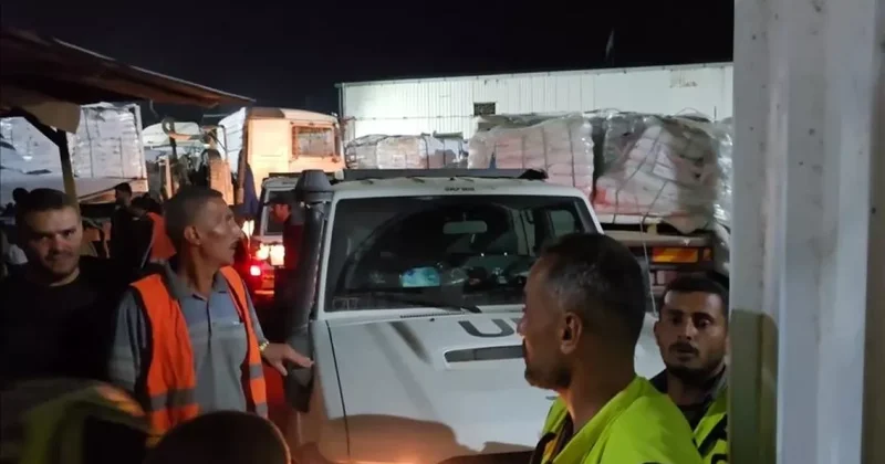 В Газу въехали гуманитарные грузы