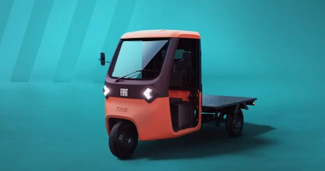 Fiat üç təkərli elektrik avtomobili Tris i təqdim edib