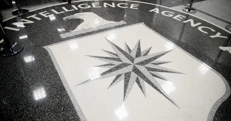 ABŞ da gərgin anlar: Mərkəzi Kəşfiyyat İdarəsinin qarşısında ATIŞMA KONKRET