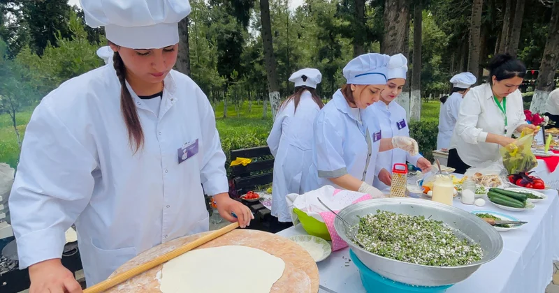 “Peşən Sənsən”: Ağdaşda peşə festivalı gəncləri bir araya gətirdi