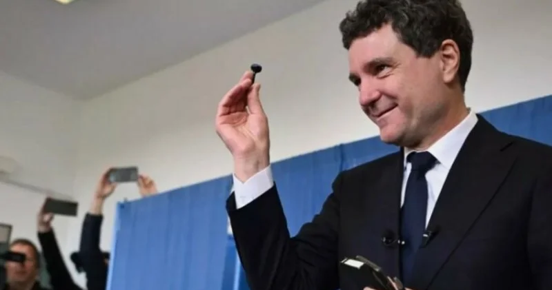Rumıniyada Nikuşor Dan prezident seçkilərinin qalibi oldu