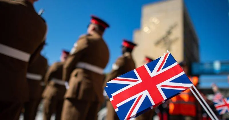 Britaniya ordusundan İLK: Yeni strategiya hazırlandı KONKRET