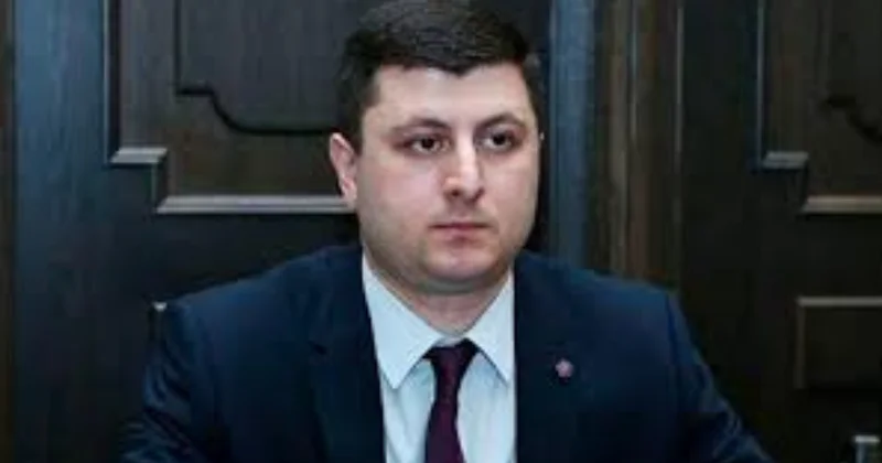 Erməni deputat şayiə yaydı