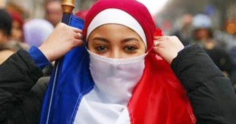 Fransa hicaba yeni məhdudiyyətlər tətbiq edəcək..?