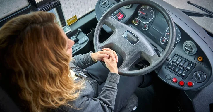 BakuBus нанимает женщин водителей ПОДРОБНОСТИ