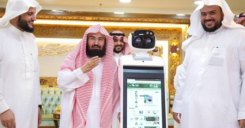 Məkkədə “fətva robotu” işə salınacaq Süni intelekt bunu da etdi FOTO