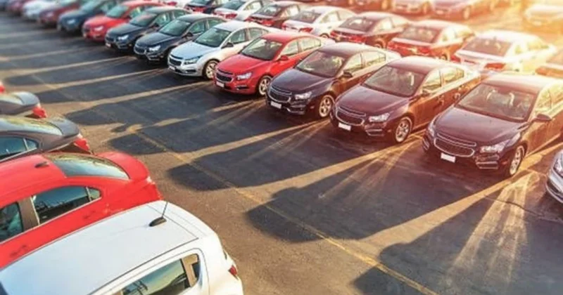 Azərbaycanda avtomobil bazarında kəskin ucuzlaşma