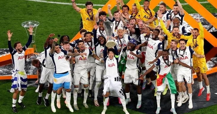 Son Xin Min Cənubi Koreya futbolunun tarixinə düşdü