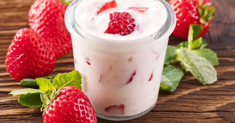 Йогурт без иллюзий: что на самом деле скрывается в любимом продукте