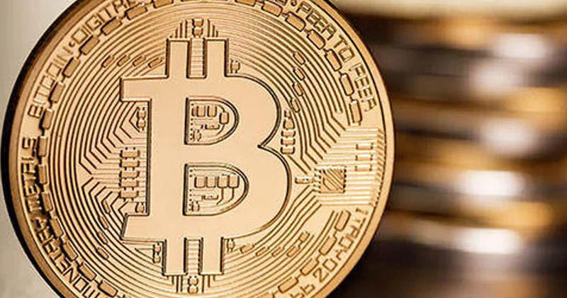 Bitcoin rekord qırdı: Məzənnə 111 min dolları aşdı