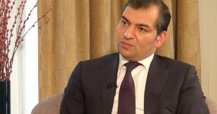 Şiddətli töhmət alan sədrdən yeni təyinat Foto