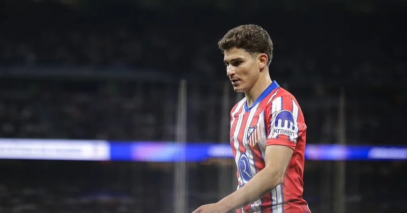 Arsenal , Liverpul və Bavariya dünya çempionunu transfer etmək istəyir
