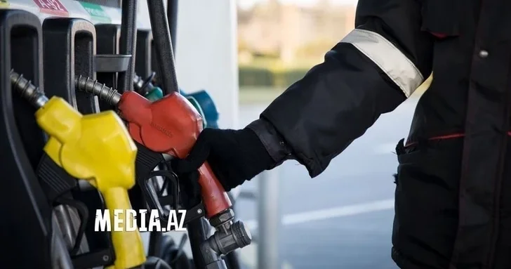 В Азербайджане снижены акцизные ставки на бензин и дизельное топливо