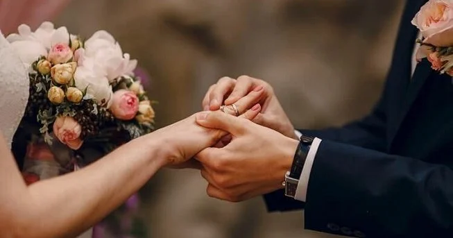 Saxta nikah qalmaqalı: Ukraynalı qadınlarla evlənən azərbaycanlılar ifşa olundu FOTO