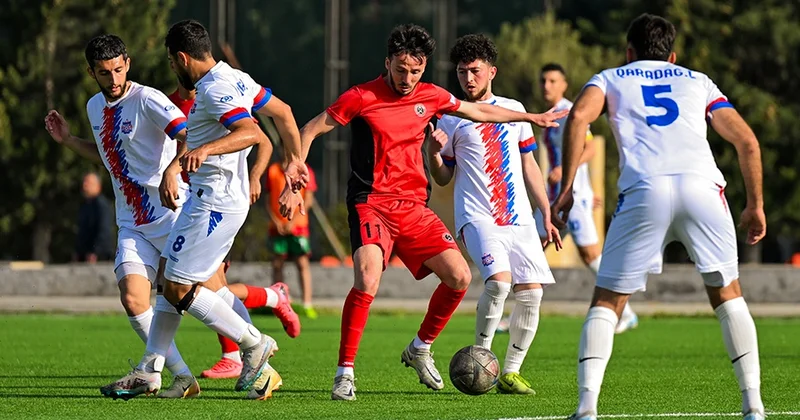 Rəhbərlik iclas edəcək, qərar verəcək Klub dağılır?