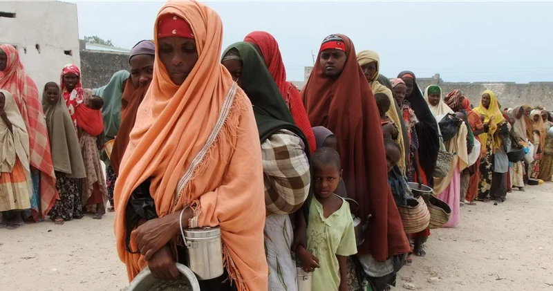 Somalidə aclıq fəlakətli həddə çatır...