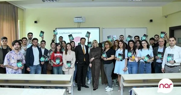 “Nar”ın dəstəyi ilə biznesə dair ilk “B4B” kitabı təqdim olundu