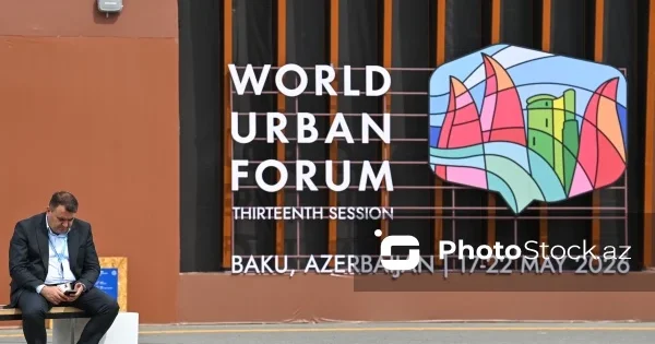 В Баку завершается WUF13: форум закроется церемонией спуска флагов