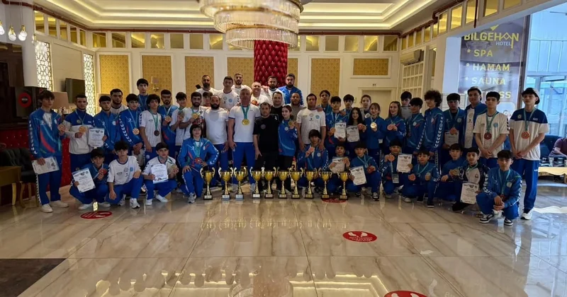 Azərbaycan kikboksçularından Dünya Kubokunda 32 medal FOTO