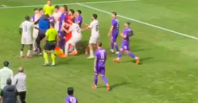 Şeydayev “Sumqayıt”ın futbolçusu ilə dava etdi Video