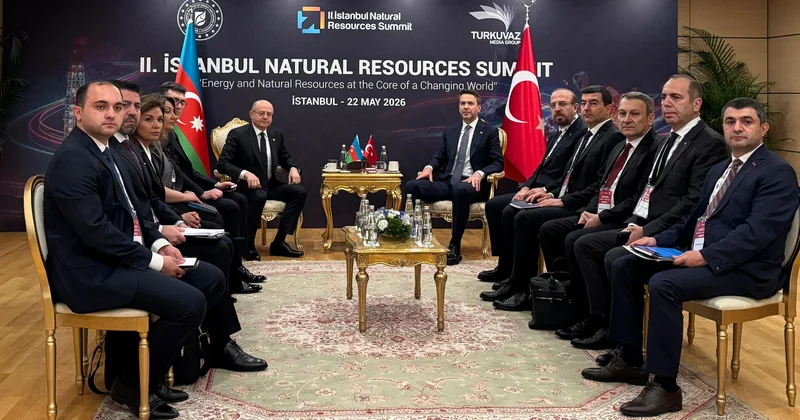 Energetika naziri İstanbulda Türkiyə və Moldovanın energetika nazirləri ilə görüşüb