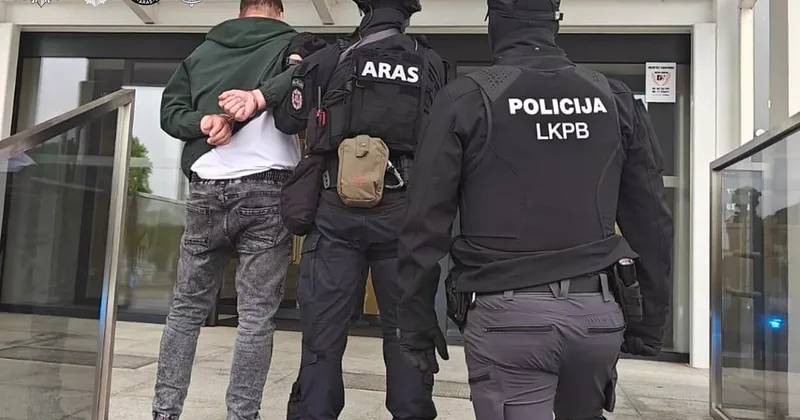 13 полицейских и пограничников задержаны в Литве по делу о контрабанде