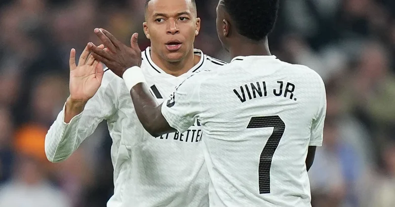 Mourinyo Mbappe Vinisius duetindən istifadə etməlidir AS