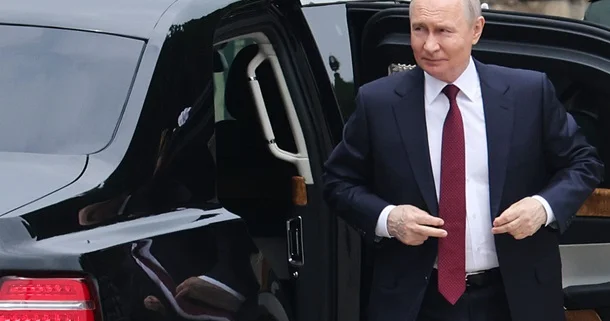 Putin Rusiya daxilində səyahət etməyi dayandırır