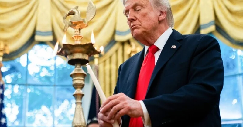 Трамп между молотом и наковальней Профессор Университета Теннесси Андрей Коробков комментирует