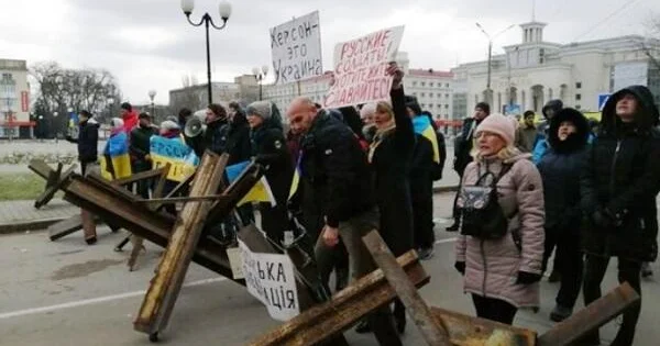 Rusiya ilə danışıqlar gedir: Ukrayna 6 min sakini təxliyə edir