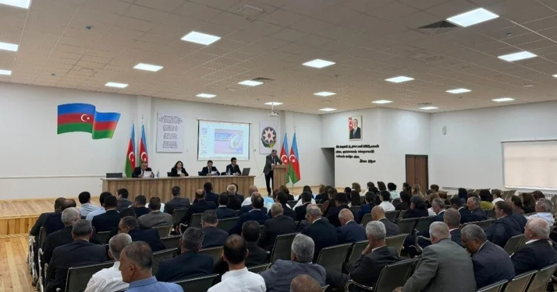 Məktəb direktorları sağlam qidalanmanın əhəmiyyəti barədə məlumatlandırılıblar