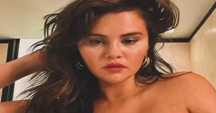 Selena Qomes ən səs küylü rollarından birinə hazırlaşır