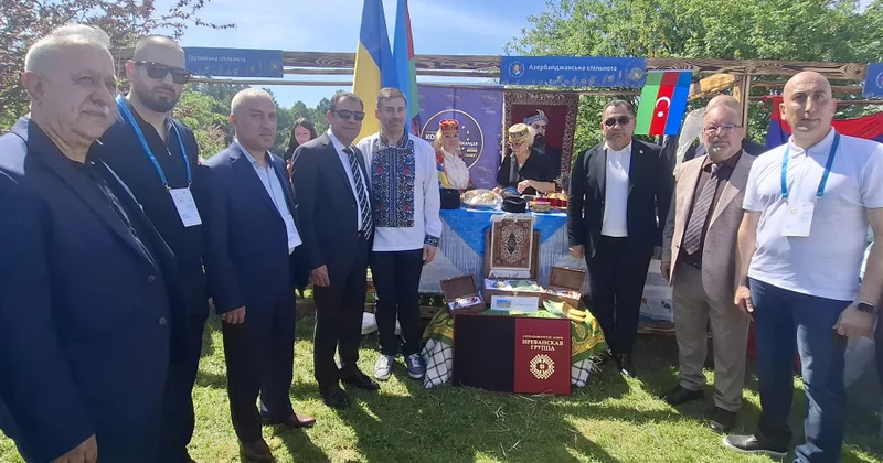 Etnik xalqların Ümumukrayna Forumunda Azərbaycan diasporu milli stendlərimizlə təmsil olunub