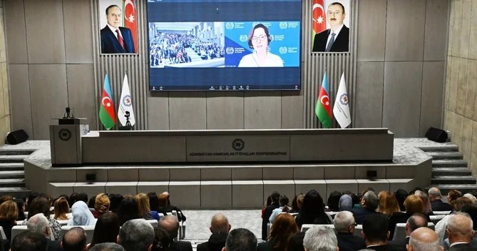 Azərbaycan Həmkarlar İttifaqları Konfederasiyasında gender məsələlərinə həsr olunan tədbir keçirilib