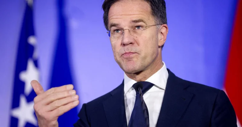 “Politico”: Mark Rütte ABŞ ni NATO da saxlamağa çalışır