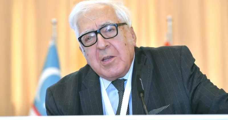 Povest və hekayədə Anar formulu