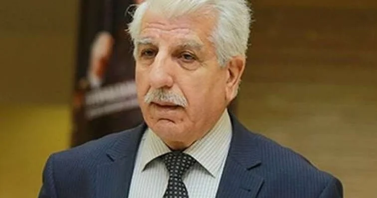 82 yaşlı “Moşu” yenidən səhnəyə çıxdı: “Mənim başqa işim yoxdur...”