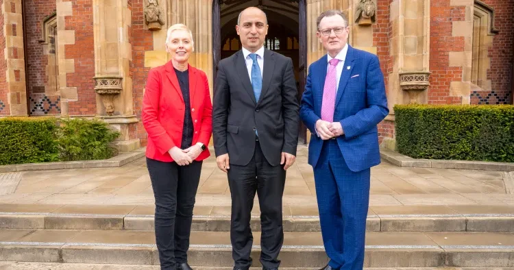 Emin Əmrullayev Şimali İrlandiyanın Belfast Kraliça Universitetində oldu FOTO