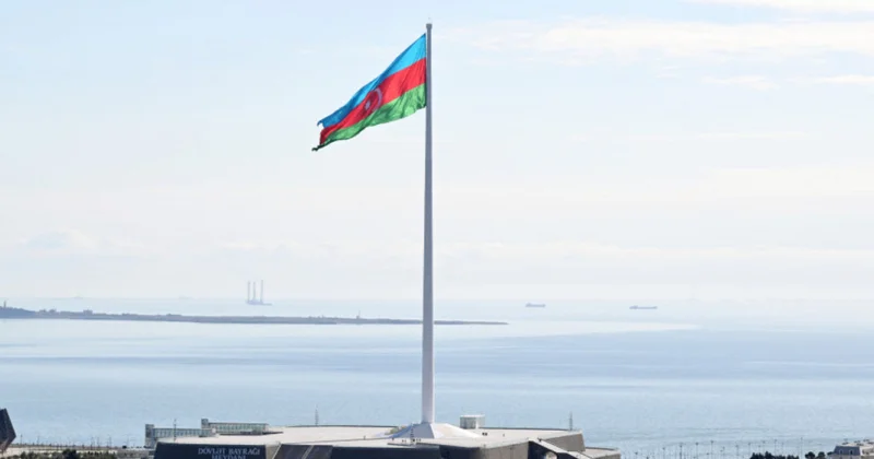 Geosiyasi gərginliklər fonunda Azərbaycan necə mövqe sərgiləməlidir? TƏHLİL