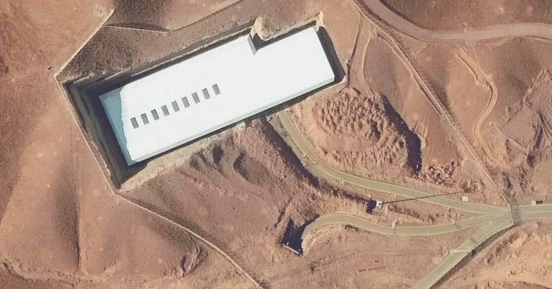 Reuters : İran hücumdan əvvəl zənginləşdirilmiş uranın böyük hissəsini Fordodan çıxarıb