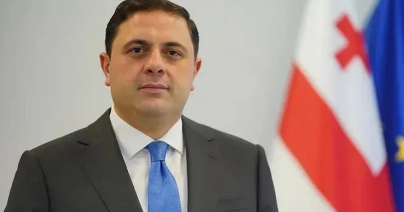Çirkli pulların yuyulmasına görə keçmiş nazir müavinini 12 ilədək həbs gözləyir
