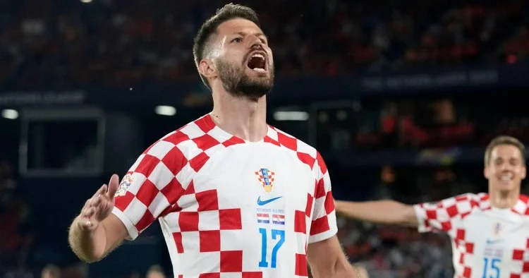 Adı Qarabağ la hallanan forvard Superliqa klubunda