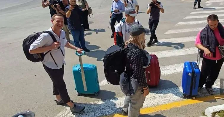 Daha bir neçə ölkənin vətəndaşı Azərbaycana təxliyə edildi