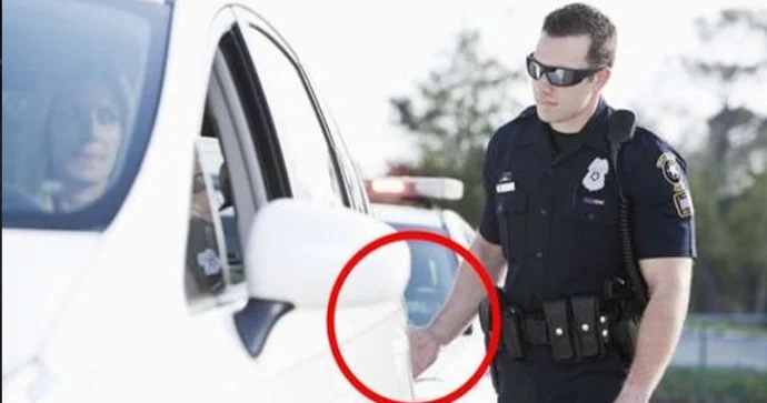 Polis niyə maşının arxa farasına toxunur? Bu hərəkət həyatı xilas edə bilər