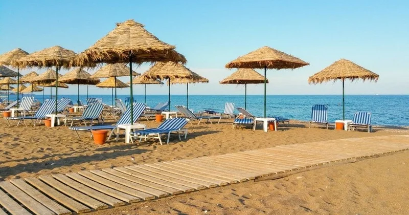 На пляжах Абшерона морская вода прогреется до 22 градусов тепла