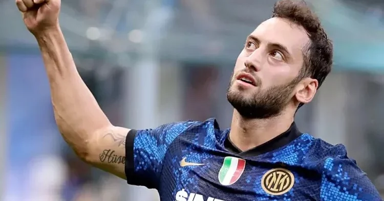 Hakan Çalhanoğlu “Qalatasaray”a keçir?