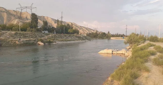 Yevlaxda kanalda batan yeniyetmənin meyiti tapılıb