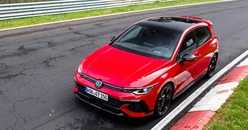 Ucuz Volkswagen modelinin top versiyası yeni fotolarda göstərilib…