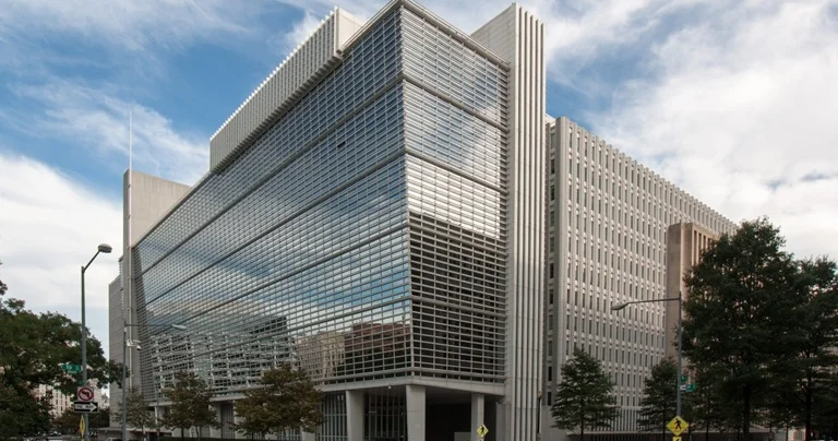 Dünya Bankı: Borc şəffaflığı təcrübələrində əsaslı dəyişikliklər lazımdır